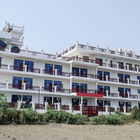 Hotel Sun Haven 그레이터 노이다 외부 사진